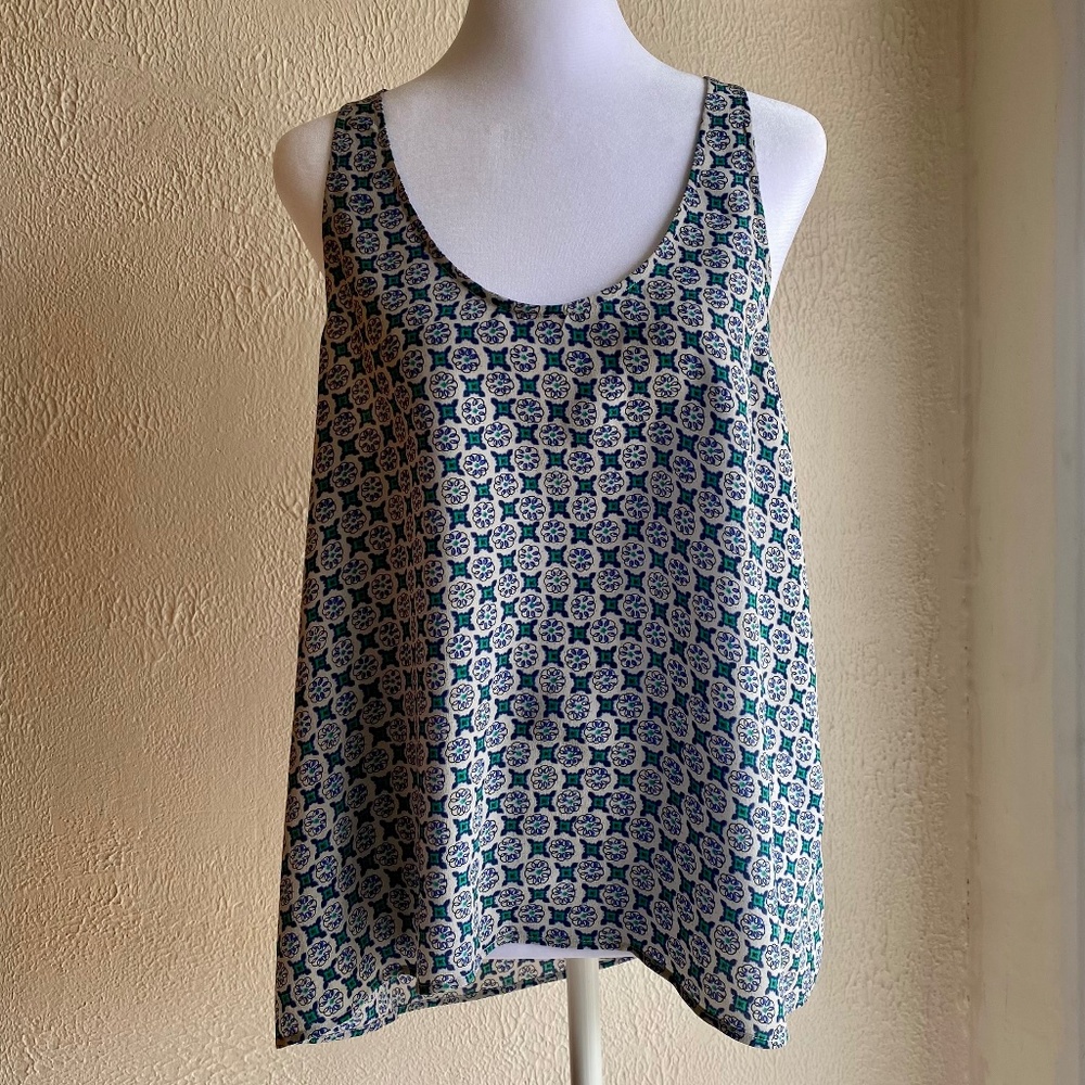 Joie blue, green and ivory foulard pattern print scoop neck silk tank top Sz M